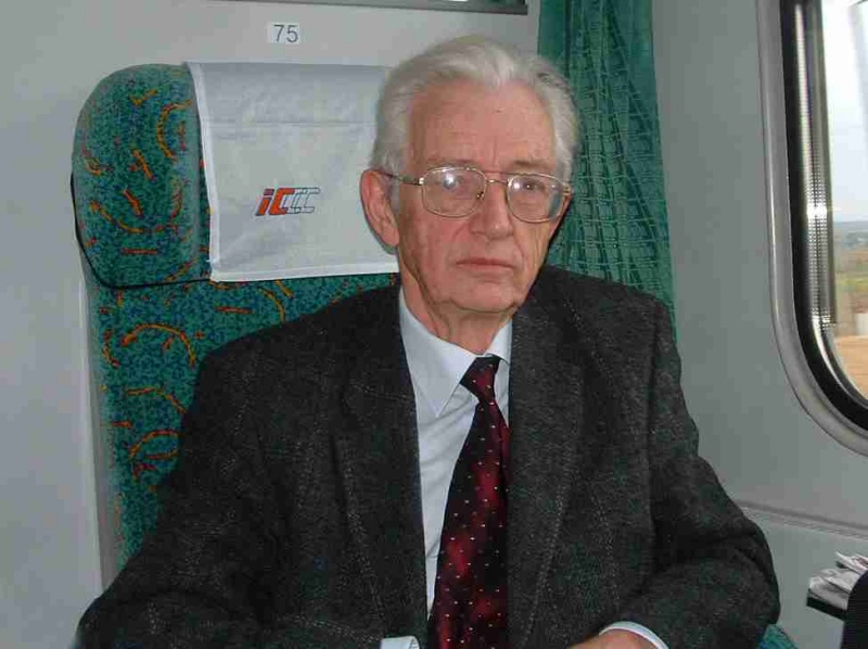 Plik:Krzysztof SzlifirskiTrain1.jpg