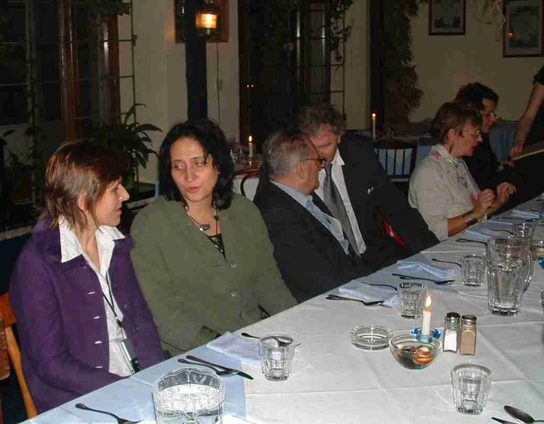 Plik:EwaAniaMichalKlyzGrazynaRenata.jpg